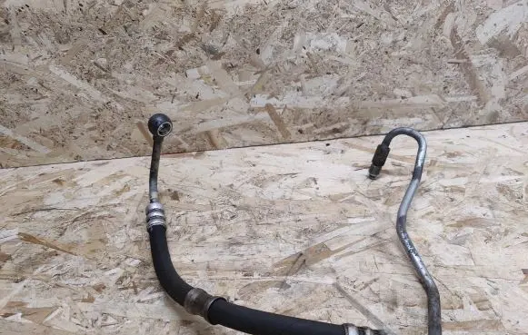 Maserati GranTurismo Power steering hose/pipe/line