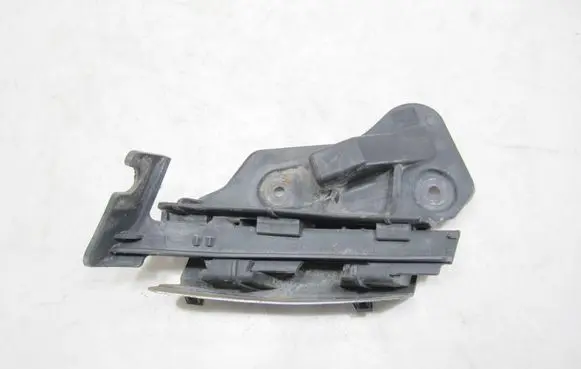 Volkswagen Golf Plus Front bumper mounting bracket 5M0807183 5M0807049