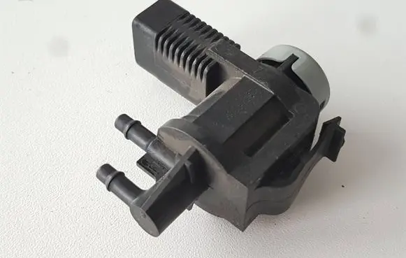 Volkswagen Tiguan Turbo solenoid valve 1K0906283A 1J0906283B 1J0906283C
