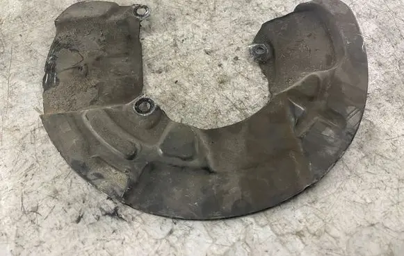 Volvo V70 Front brake disc dust cover plate 