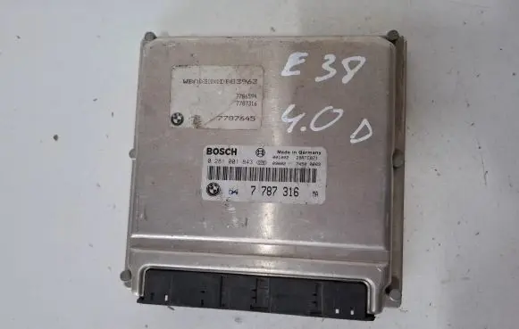 BMW 7 E38 Engine control unit/module 7787316 7787645