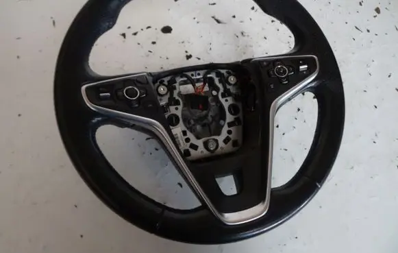 Opel Insignia A Steering wheel