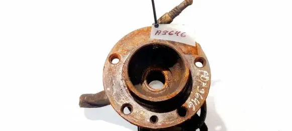 Opel Movano A Front wheel hub