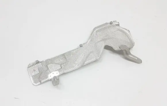 BMW 5 F10 F11 Heat shield in engine bay 7193523