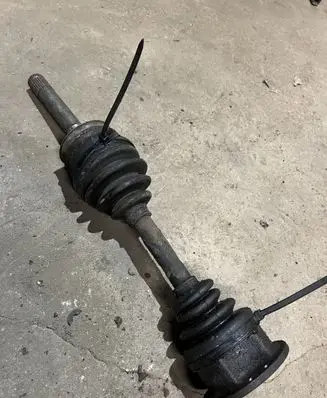 Nissan Terrano Front driveshaft