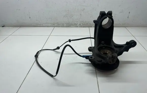 Citroen C3 Front wheel hub