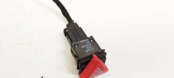 Audi A3 S3 8P Hazard light switch 8P0941509