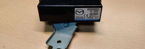 Mazda CX-7 Alarm control unit/module EH63675DZA