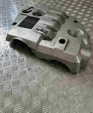 Audi A6 S6 C5 4B Engine cover (trim) 038103925