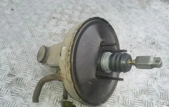 Mazda 626 Brake booster 83404801 834-04801