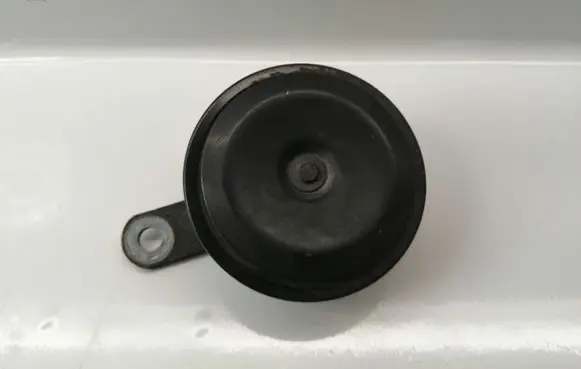 Toyota Avensis T250 Horn signal 865200D060
