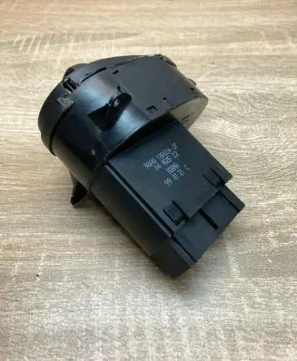 Ford Focus Light switch 98AG13A024CF