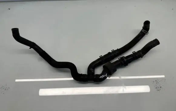 Audi A6 S6 C6 4F Engine coolant pipe/hose