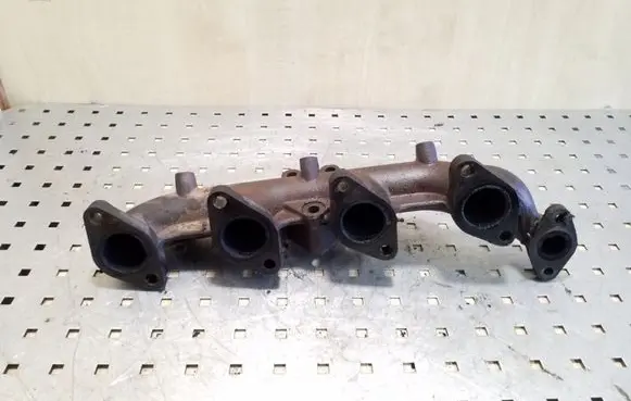 KIA Sorento Exhaust manifold
