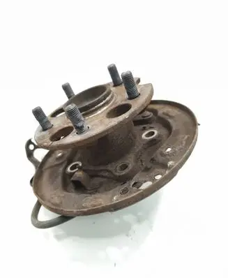 Toyota Sienna XL30 III Rear wheel hub