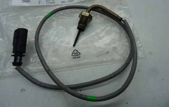Audi A3 S3 8V Exhaust gas temperature sensor 04L906088BL