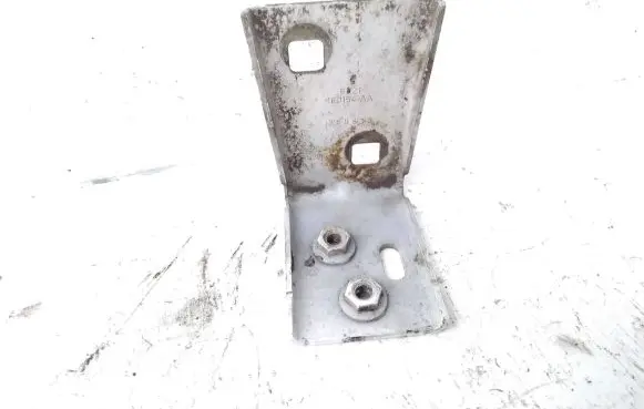 Ford Transit Custom Fender mounting bracket BK2116D154AA