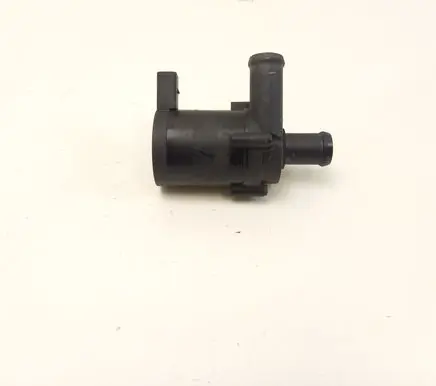 Audi A3 S3 8P Electric auxiliary coolant/water pump 1K0965561D