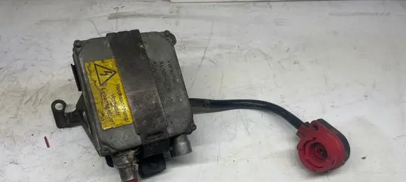 BMW 5 E39 Headlight ballast module Xenon 5DV00776029