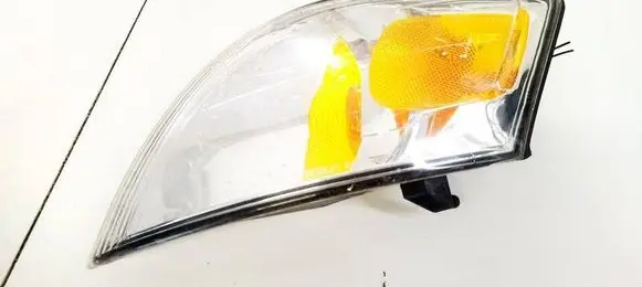 Mazda MPV Front indicator light 