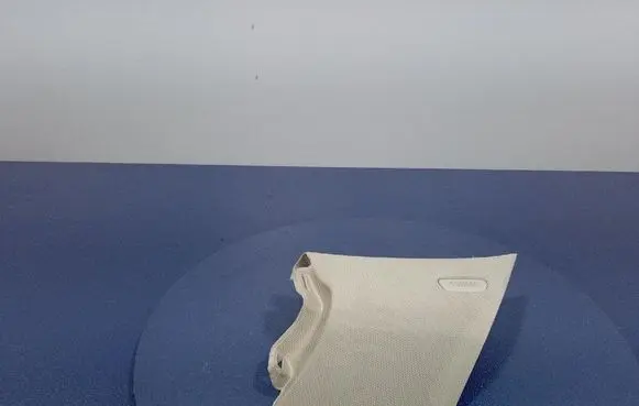 Other sill/pillar trim element