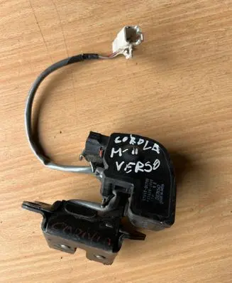 Toyota Corolla Verso AR10 Tailgate/trunk/boot lock/catch/latch S781TBL500 1015283000