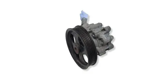 Opel Insignia A Power steering pump 55563329