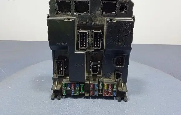 Peugeot 307 CC Fuse box set 9651197080A