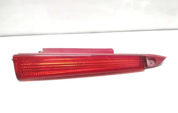 Rear tail light reflector