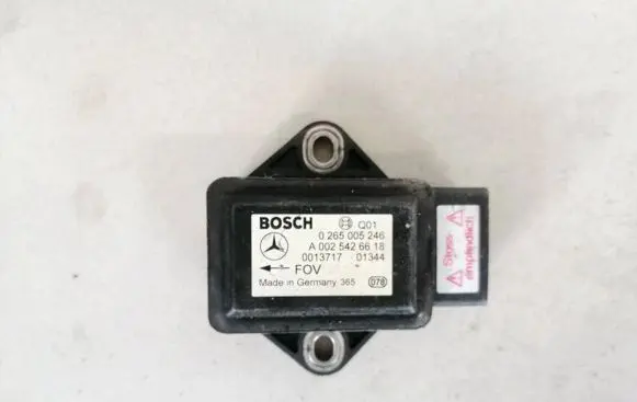 Mercedes-Benz Vito Viano W639 ESP acceleration yaw rate sensor A0025426618 0265005246