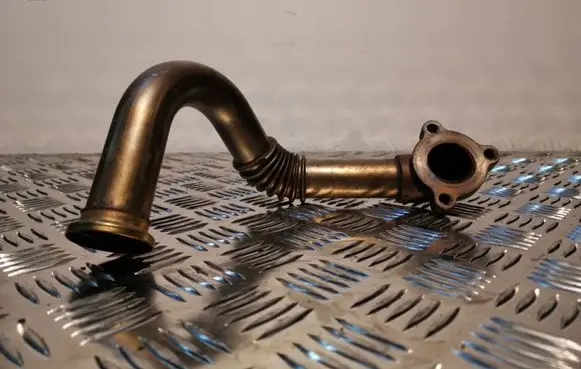 Jeep Grand Cherokee EGR valve line/pipe/hose