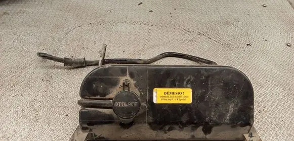 Hyundai Tucson JM Coolant expansion tank/reservoir 