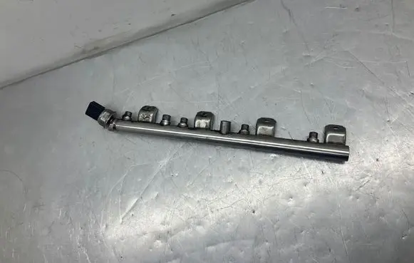 BMW 5 F10 F11 Fuel main line pipe 7547600 55R81101 4107873670