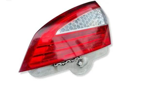 Ford Mondeo MK IV Tailgate rear/tail lights 7S7113A602B