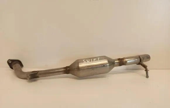 Suzuki Swift II Middle muffler/silencer 83P-M01