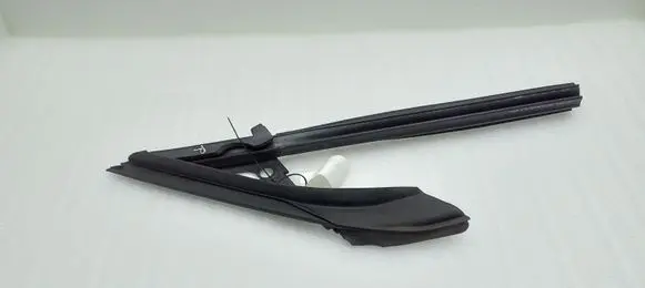 BMW Z4 E89 Rubber seal front coupe door window 7192288