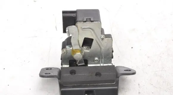 KIA Sorento Tailgate lock latch 