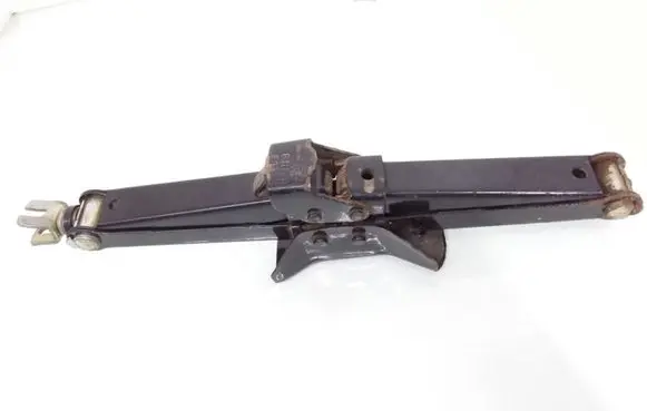 Nissan Almera N16 Lift Jack 