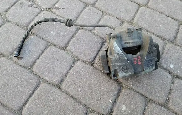 Renault Zoe Front brake caliper 878539800000357471