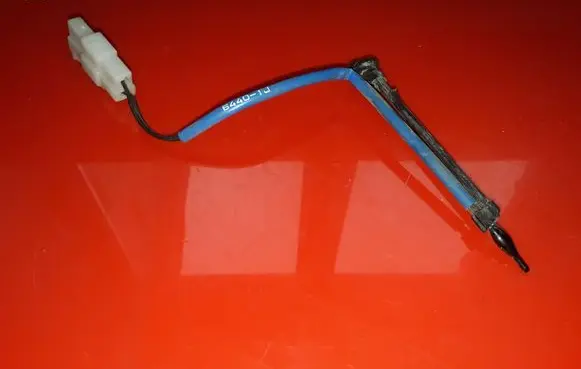 Mitsubishi Pajero Interior temperature sensor 64401J