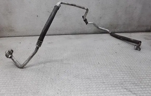 Jeep Grand Cherokee (WJ) Air conditioning (A/C) pipe/hose