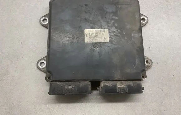 Mitsubishi Colt Engine control unit/module ECU A1351506179 8631A188 E6T42487