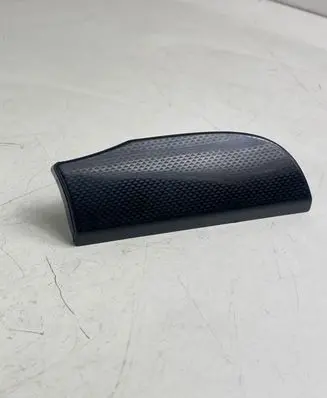 Dashboard glove box trim