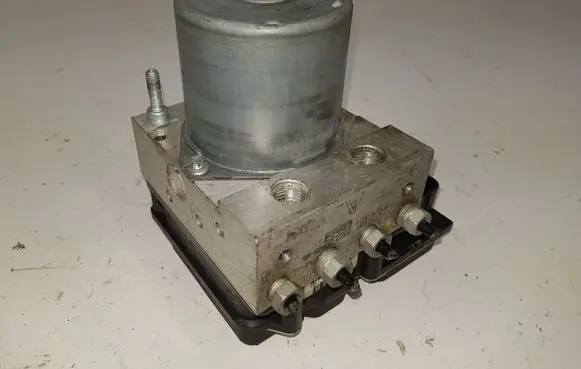Jaguar XF ABS Pump 0265951370 AX232C405AB 0265251089