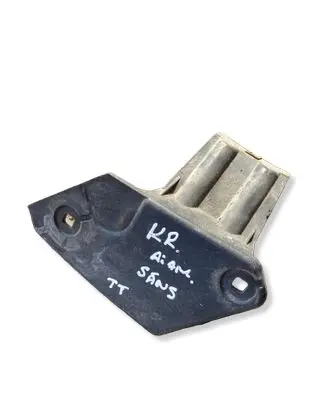 Audi TT Mk1 Rear bumper mounting bracket 8N0807483