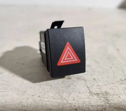 Volkswagen Polo Hazard light switch 6Q0953235A 32104