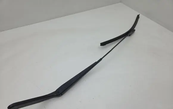 BMW X5 E70 Front wiper blade arm 4612 178556