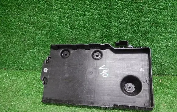 Volvo V40 Battery tray 