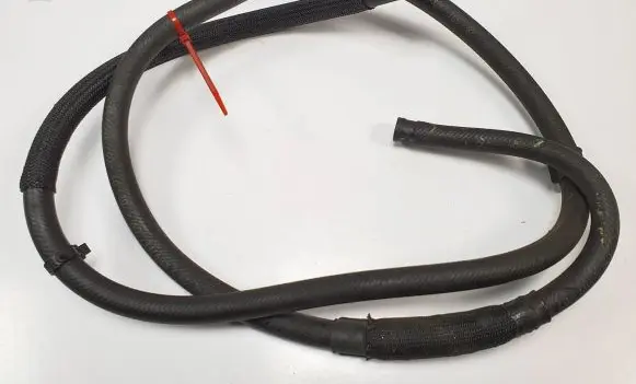 Volvo XC90 Power steering hose/pipe/line