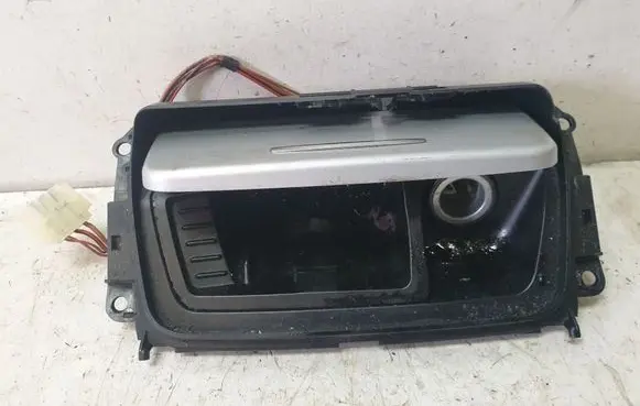 BMW 3 E92 E93 Ashtray (front) E8X51167078571